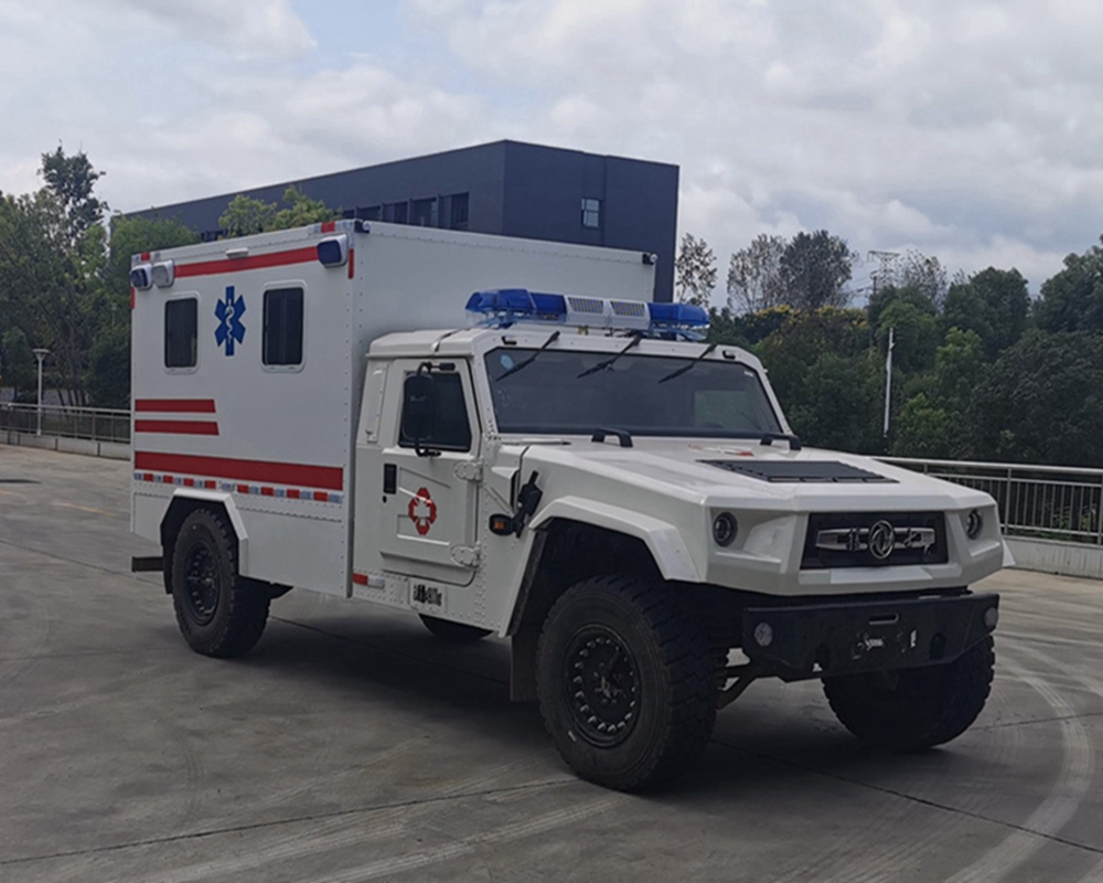 东风CLW5050XJHE6型救护车