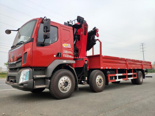 SQ320ZB4柳汽乘龙折臂随车吊