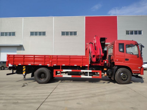 SQ240ZB4东风专底折臂随车吊