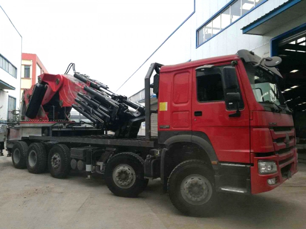 SQ6000ZB6江威大吨位折臂吊