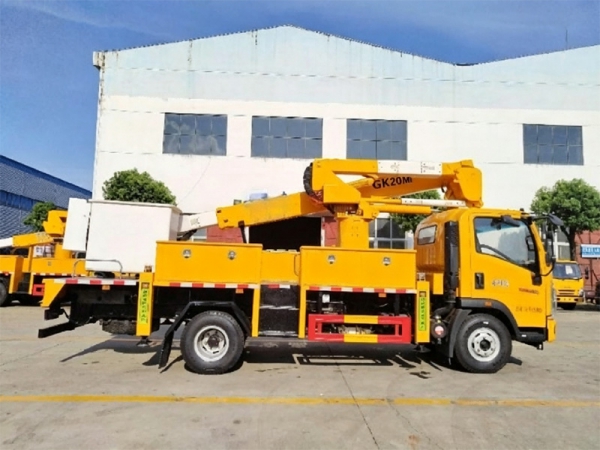 豪沃20米混合臂绝缘车