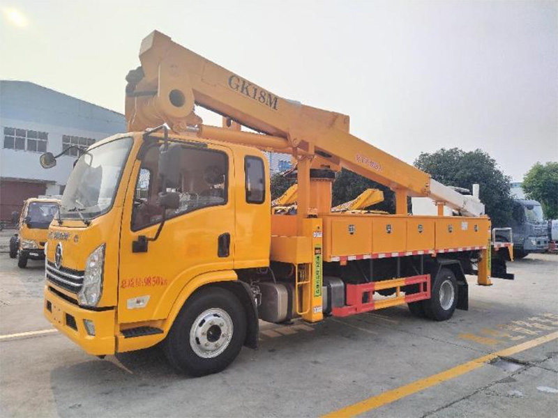 陕汽18米绝缘臂高空车