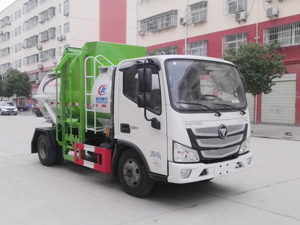 程力威牌CLW5040TCAB6型餐厨垃圾车